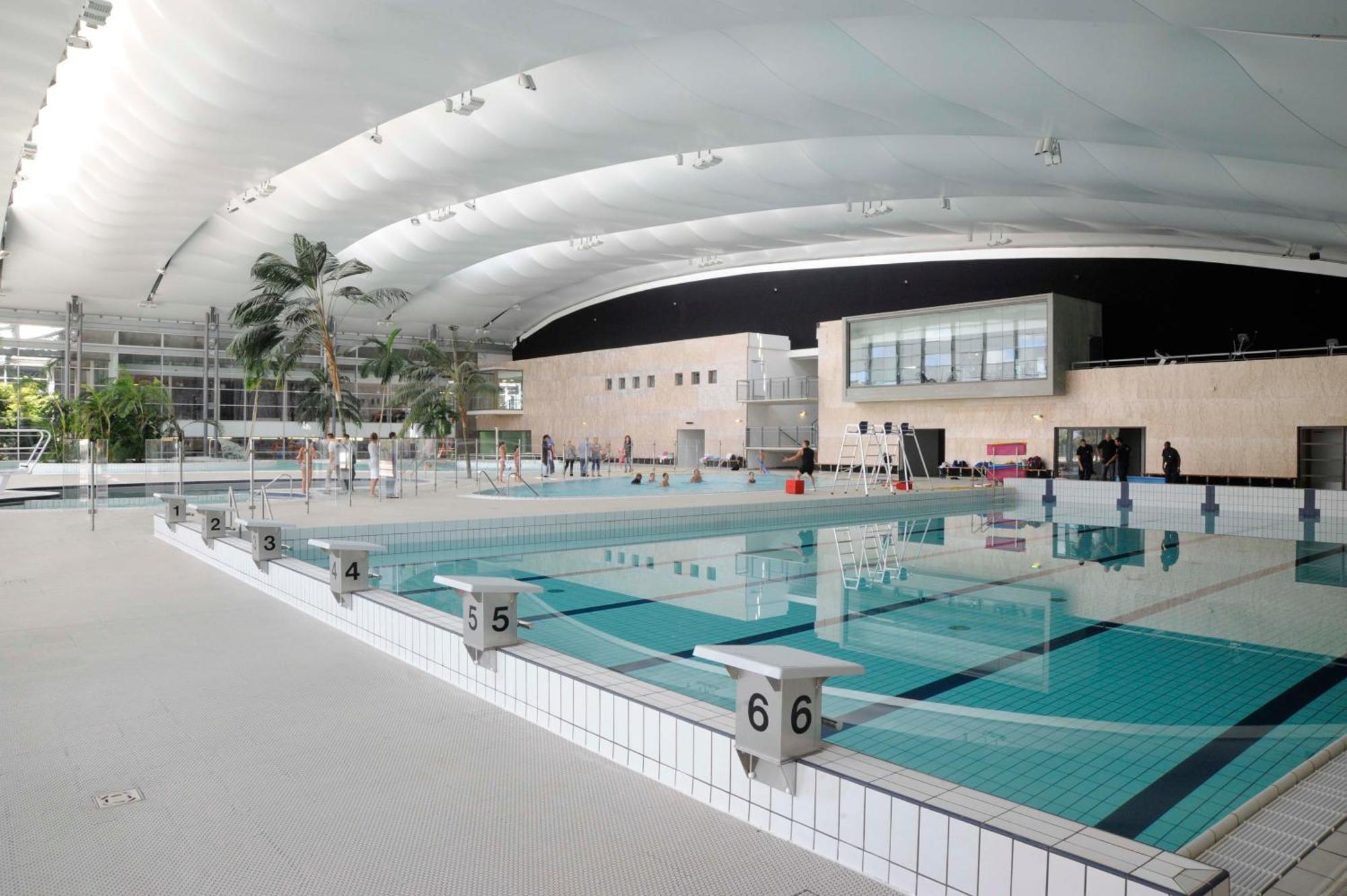 Studio Bleu - Parc Asterix - Mer De Sable - Villepinte - Aeroport Cdg Vemars 外观 照片